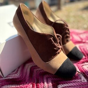 Anne Klein lace up heels